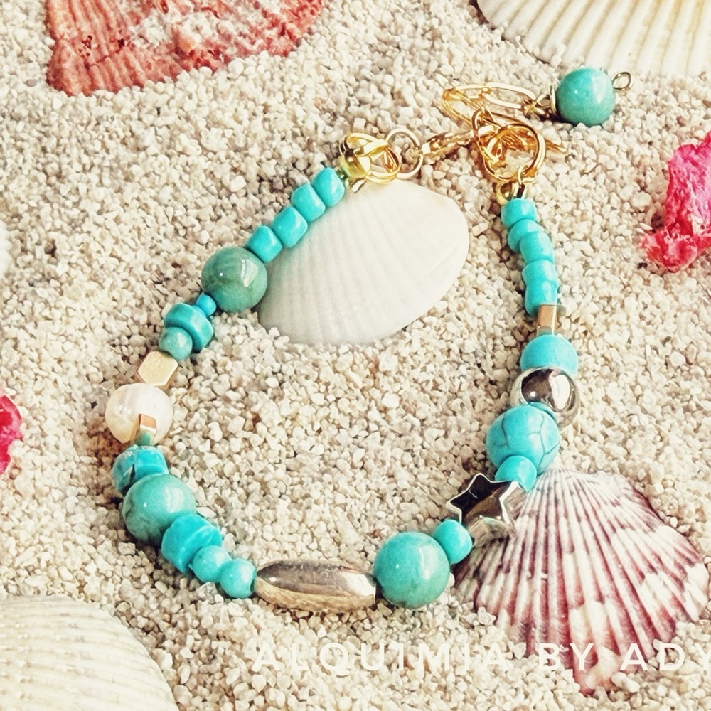 TURQUOISE ODDITY +Blue SILVER and Gold Beaded Bracelet